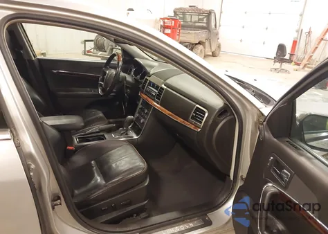 2010 Lincoln Mkz z USA, uszkodzony, nr VIN 3LNHL2GC2AR605866